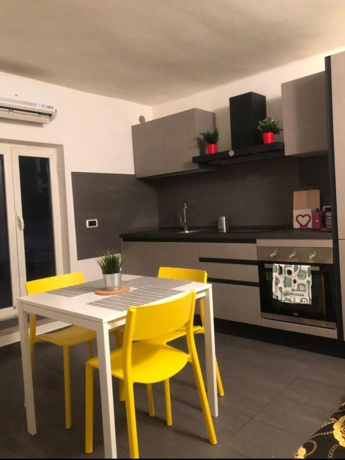 Amendola - Scardicchio Maisons Bari Esterno foto